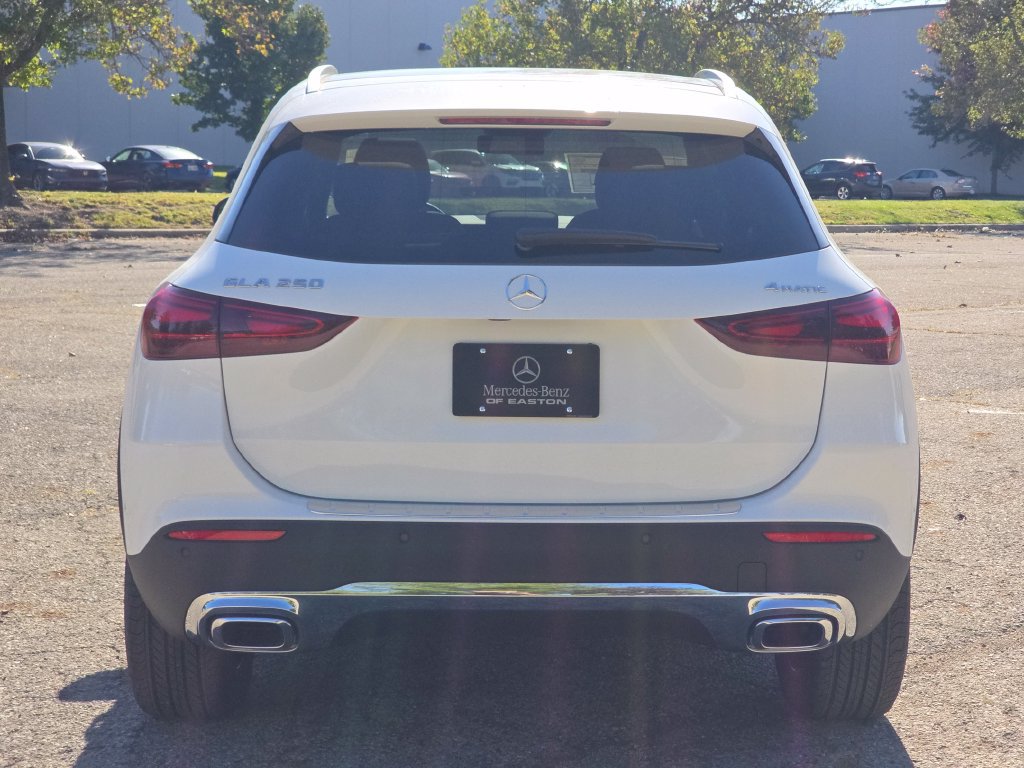 New 2026 Mercedes-Benz GLA 250 4MATIC image 14