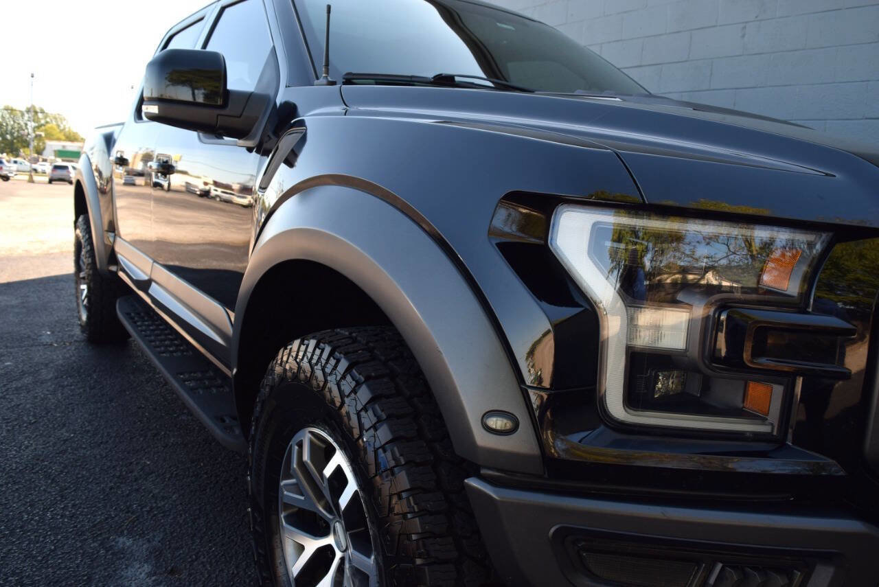 Used 2018 Ford F150 Raptor w/ Equipment Group 802A Luxury image 33