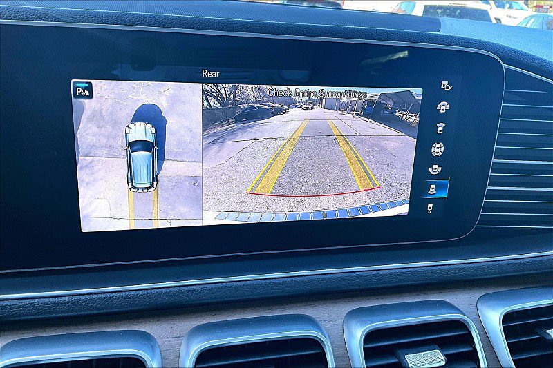 Used 2021 Mercedes-Benz GLE 350 4MATIC w/ Premium Package image 22