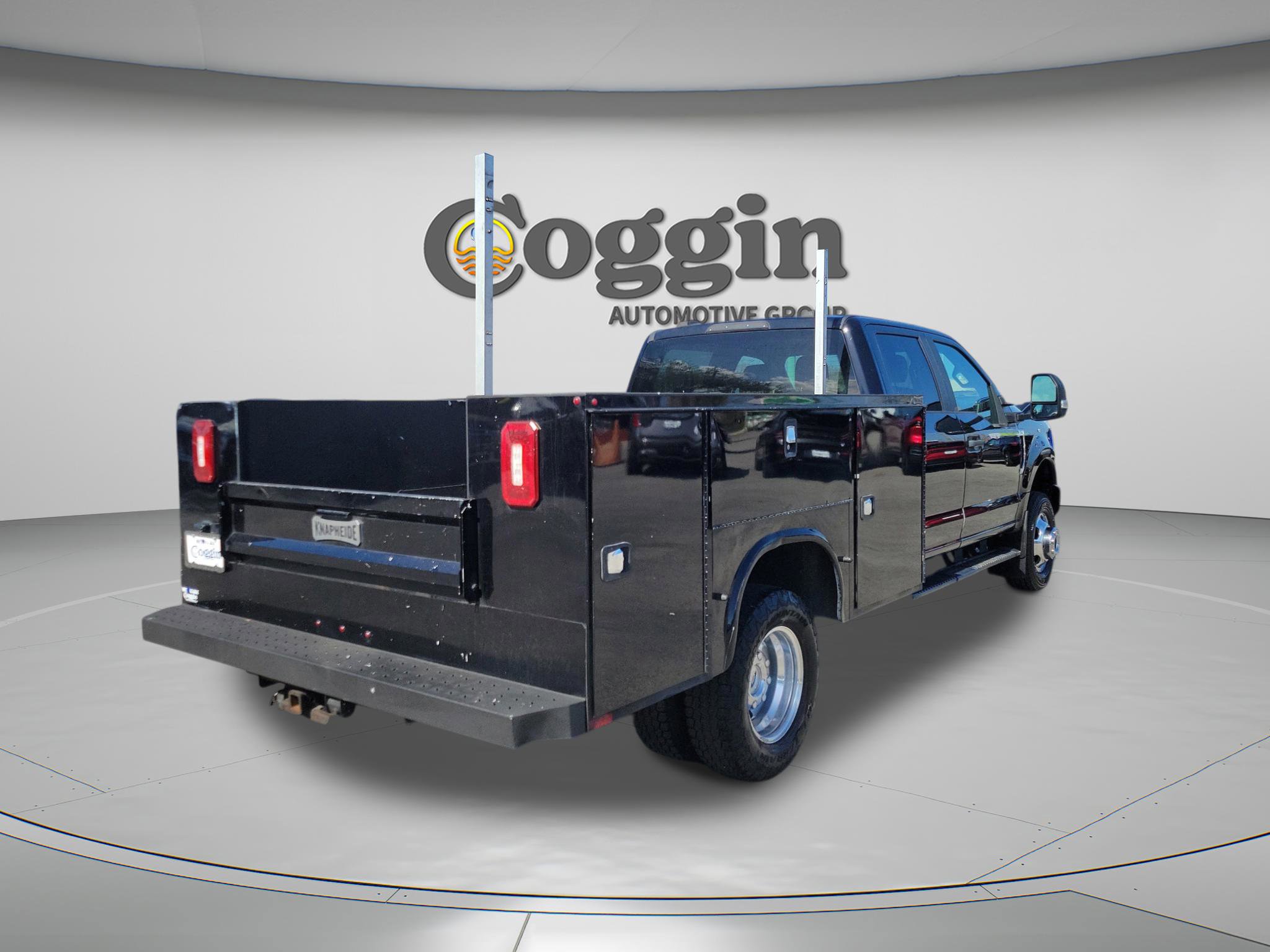 Certified 2022 Ford F350 XL w/ Power Equipment Group image 4