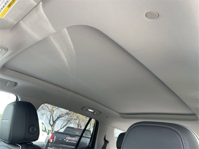New 2026 GMC Terrain Denali w/ LPO, Floor Liner Package image 22