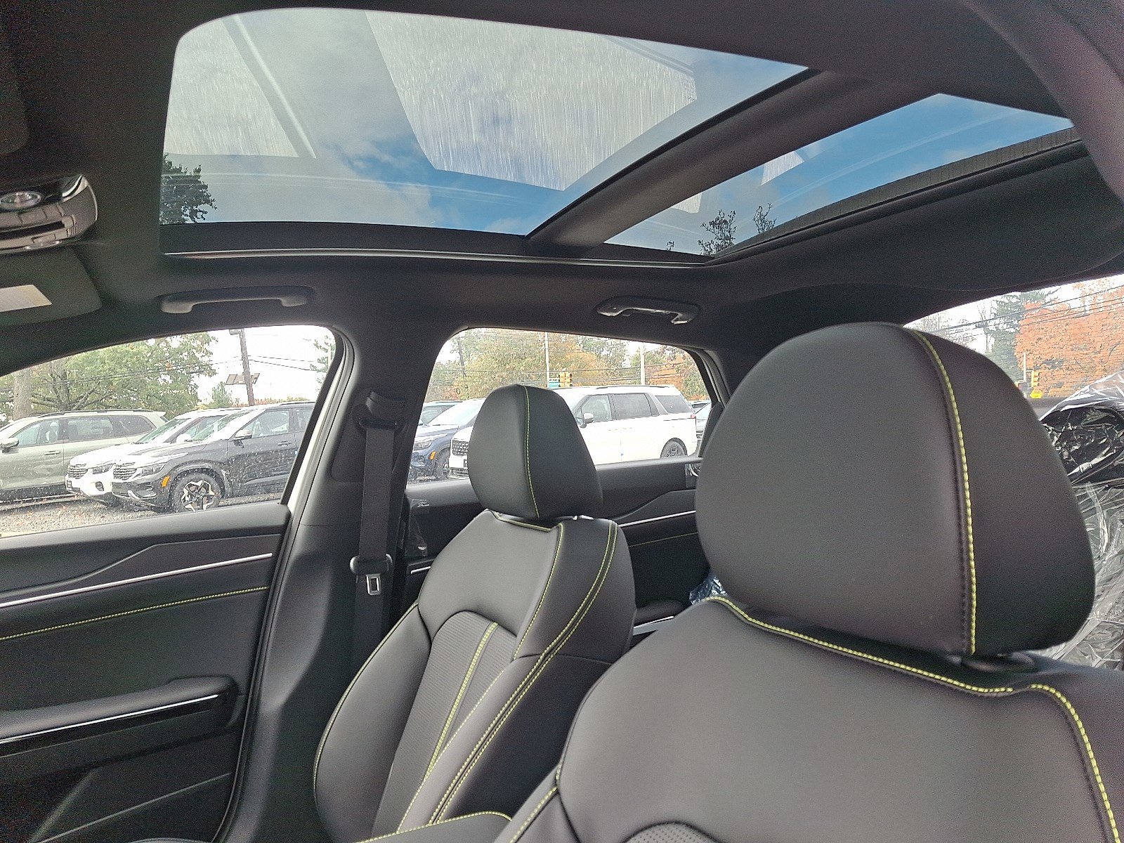 New 2026 Kia K5 GT image 9