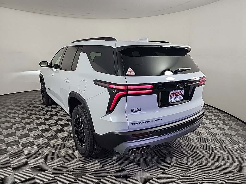 New 2026 Chevrolet Traverse Z71 w/ Driver Confidence Package image 8