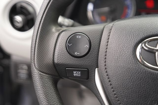 Used 2019 Toyota Corolla LE FWD image 22