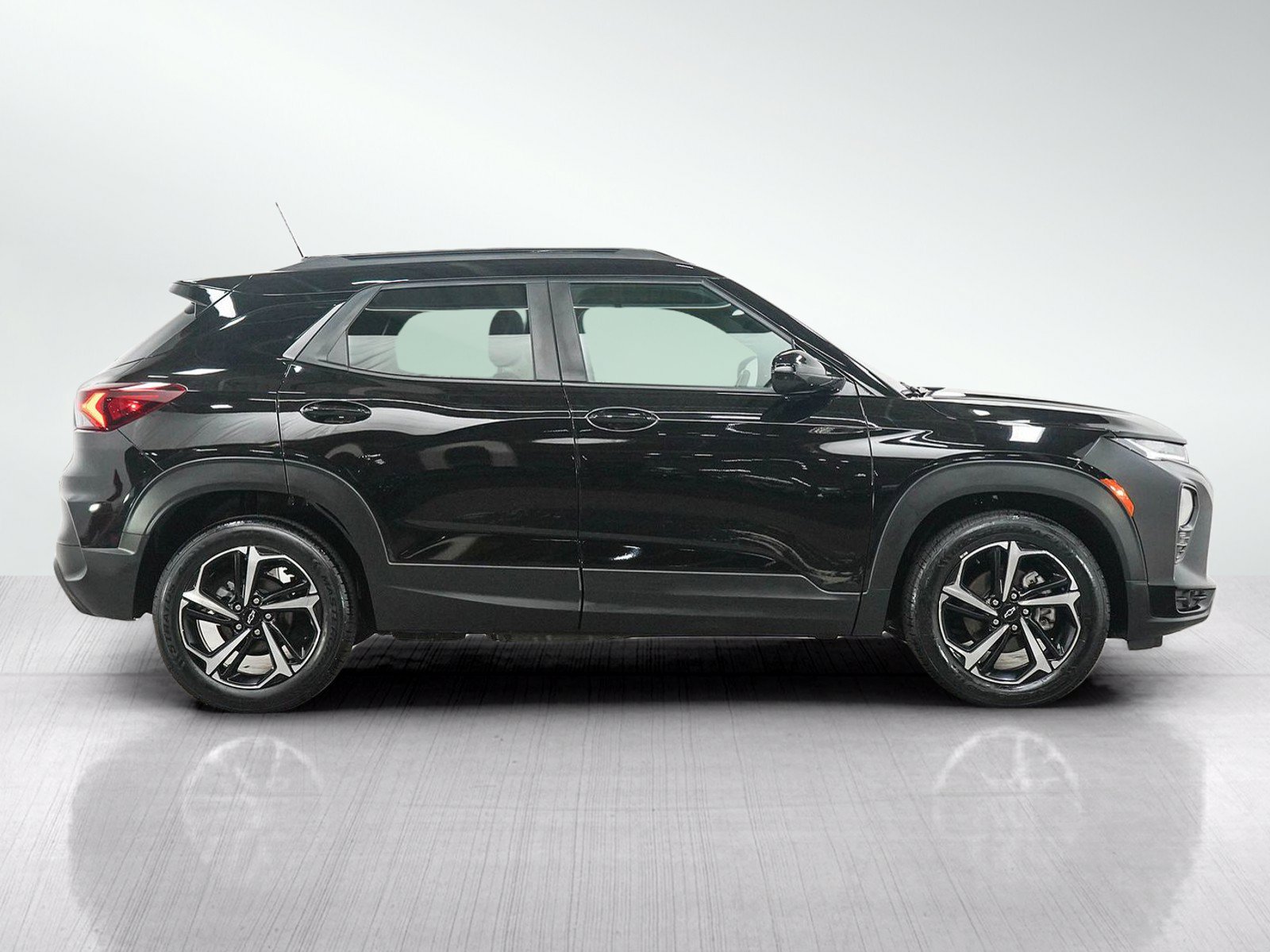 Used 2022 Chevrolet TrailBlazer RS FWD image 6