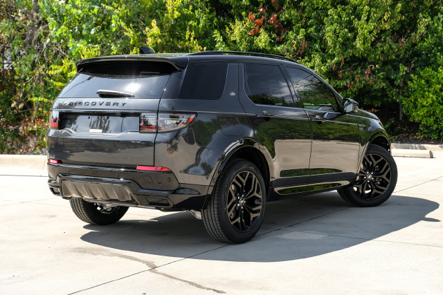 New 2026 Land Rover Discovery Sport Landmark AWD/4WD image 8