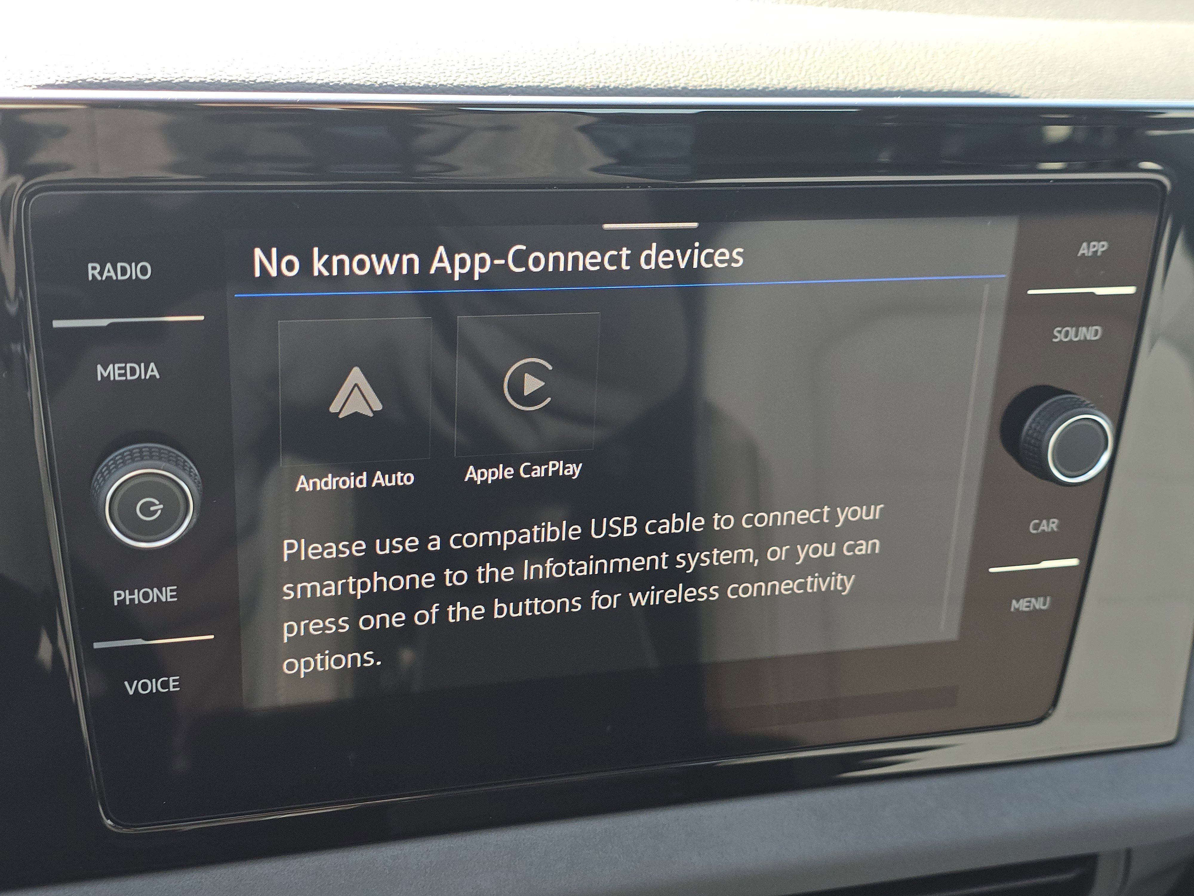 New 2026 Volkswagen Jetta SE image 10