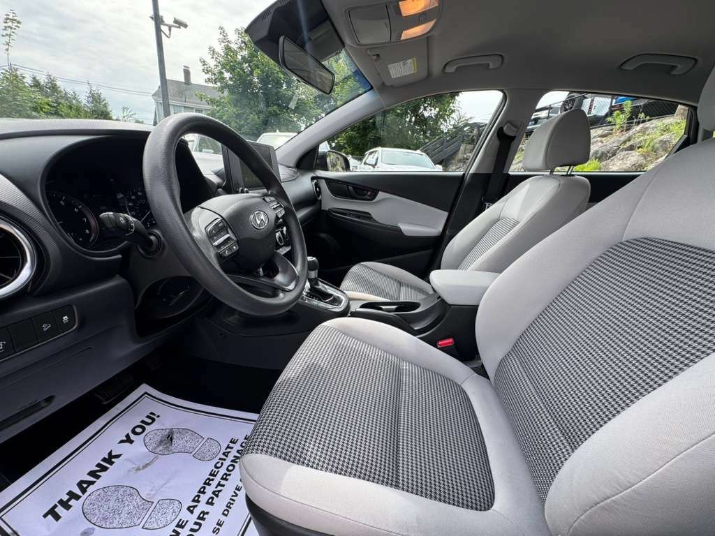 Certified 2023 Hyundai Kona SE w/ Cargo Package AWD/4WD image 16