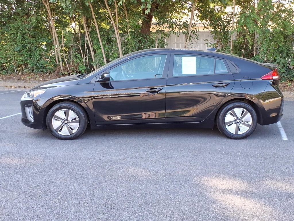 Used 2022 Hyundai Ioniq Blue FWD image 6