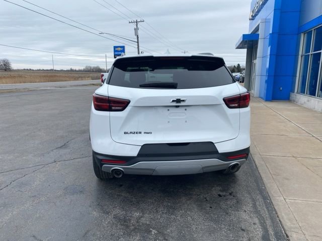 Used 2025 Chevrolet Blazer LT w/ Blazer LT Plus Package image 3