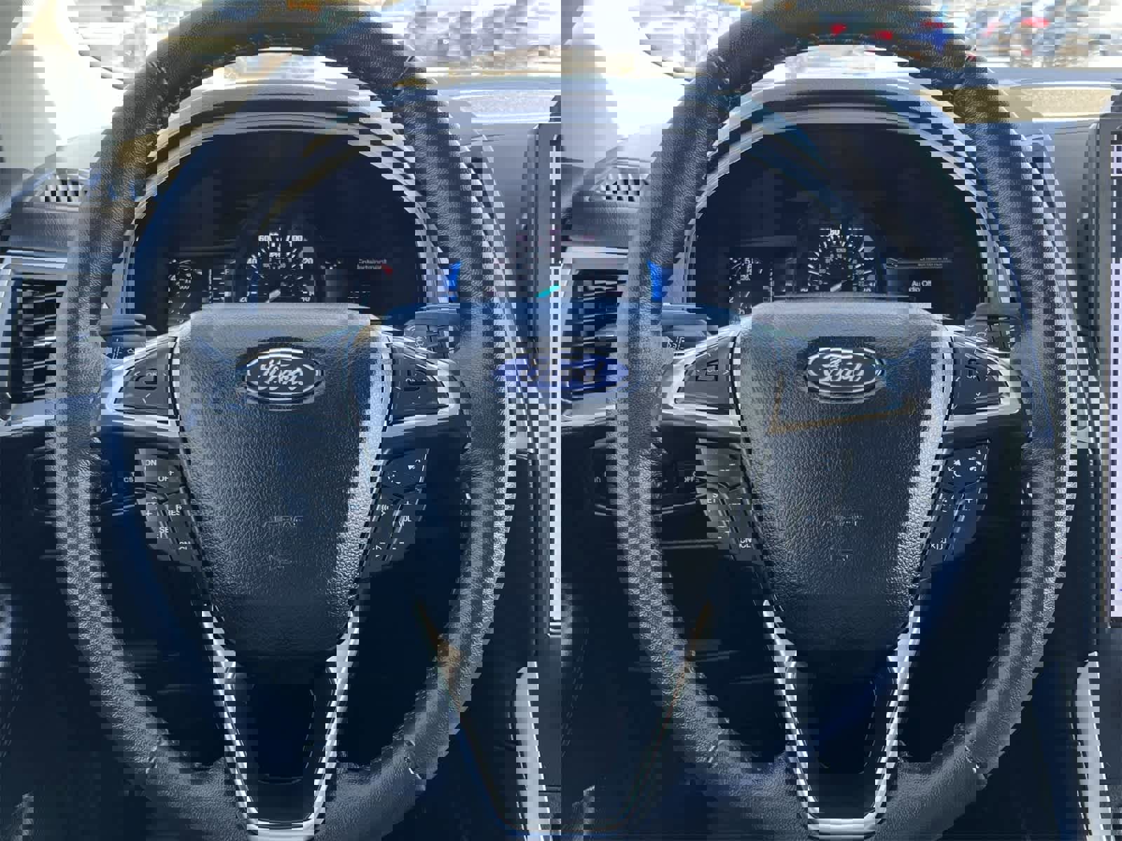 Used 2023 Ford Edge SEL w/ Convenience Package image 23