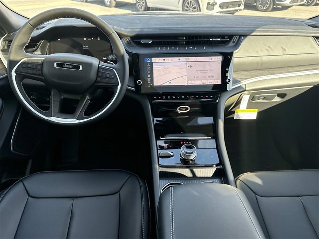 New 2026 Jeep Grand Cherokee Limited image 3