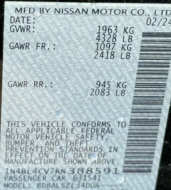 Used 2024 Nissan Altima 2.5 SR FWD image 32