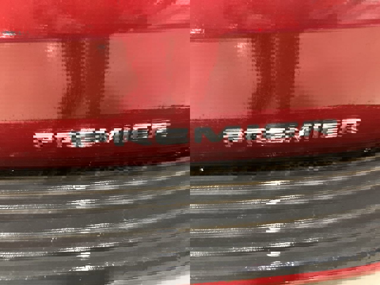 Used 2021 Chevrolet Suburban Premier w/ Premium Package image 10