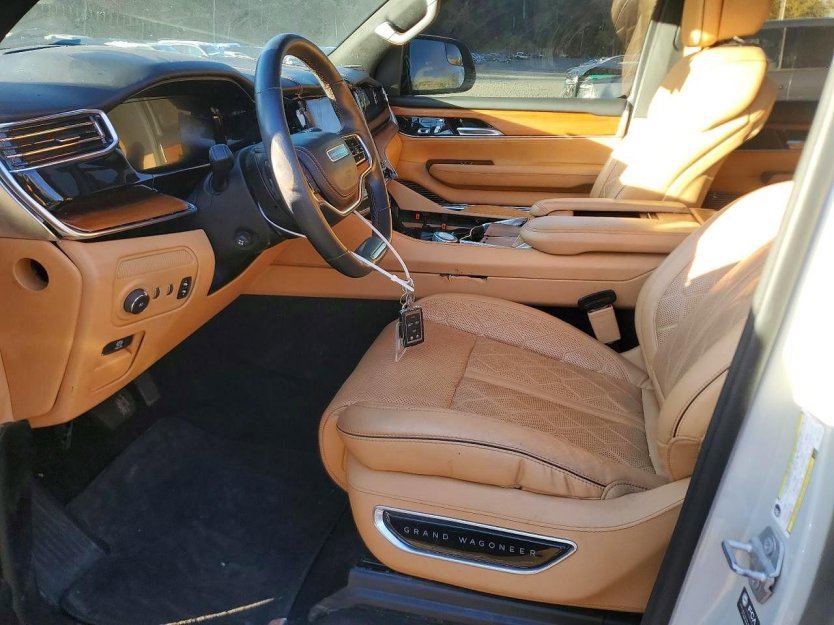 Used 2022 Jeep Grand Wagoneer Series III image 6