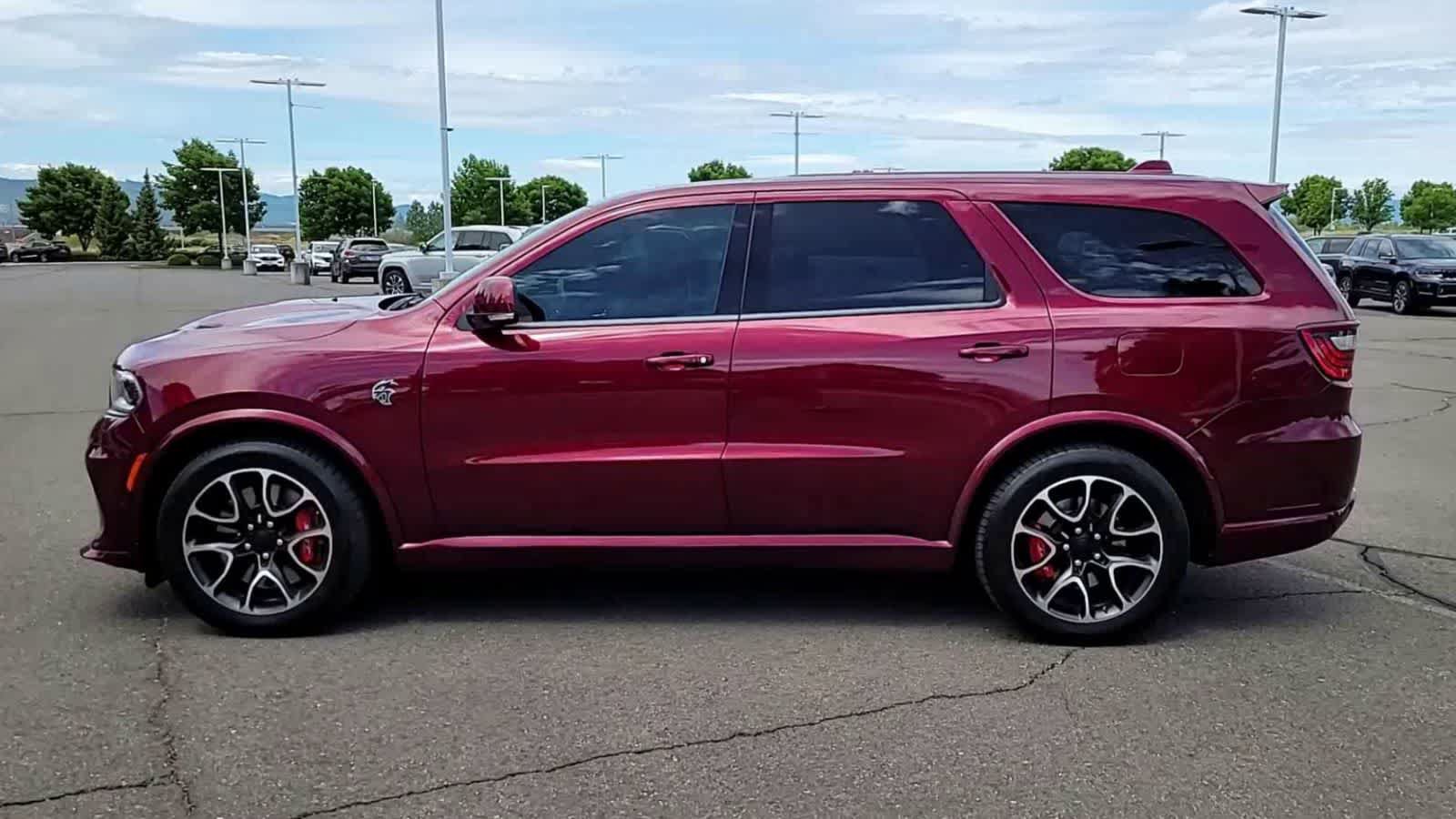 Used 2021 Dodge Durango SRT Hellcat w/ Technology Group AWD/4WD image 5