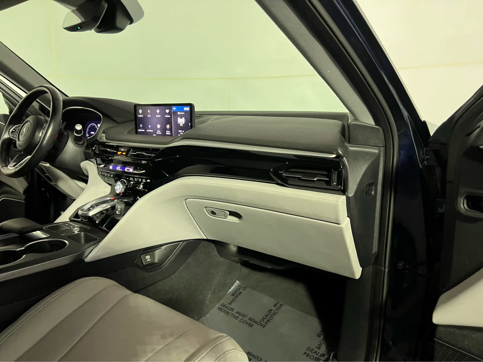 Certified 2023 Acura MDX SH-AWD w/ Technology Package image 31