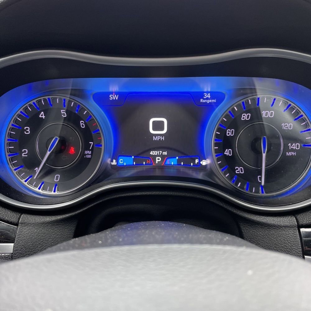 Used 2021 Chrysler 300 S RWD image 7
