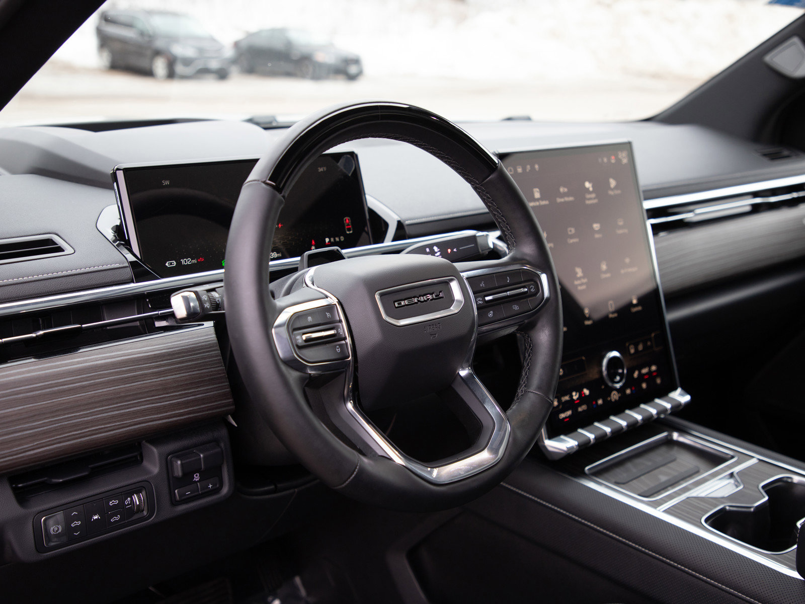 Used 2025 GMC Sierra EV Denali image 21