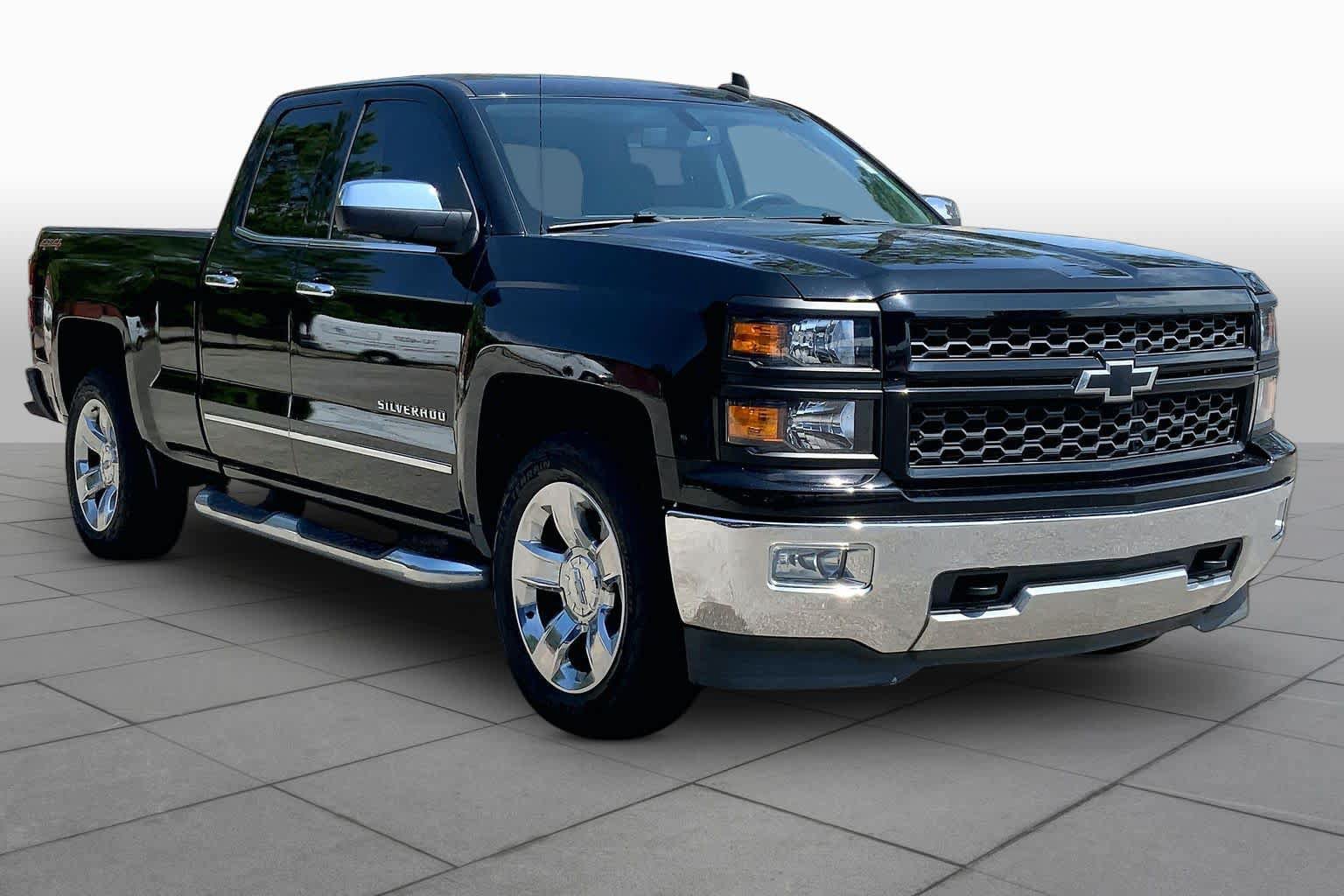 Used 2015 Chevrolet Silverado 1500 LTZ w/ Max Trailering Package AWD/4WD image 3