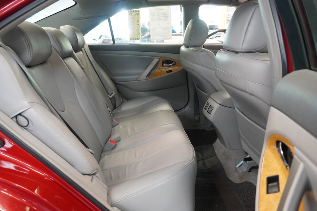 Used 2007 Toyota Camry V6 FWD image 28