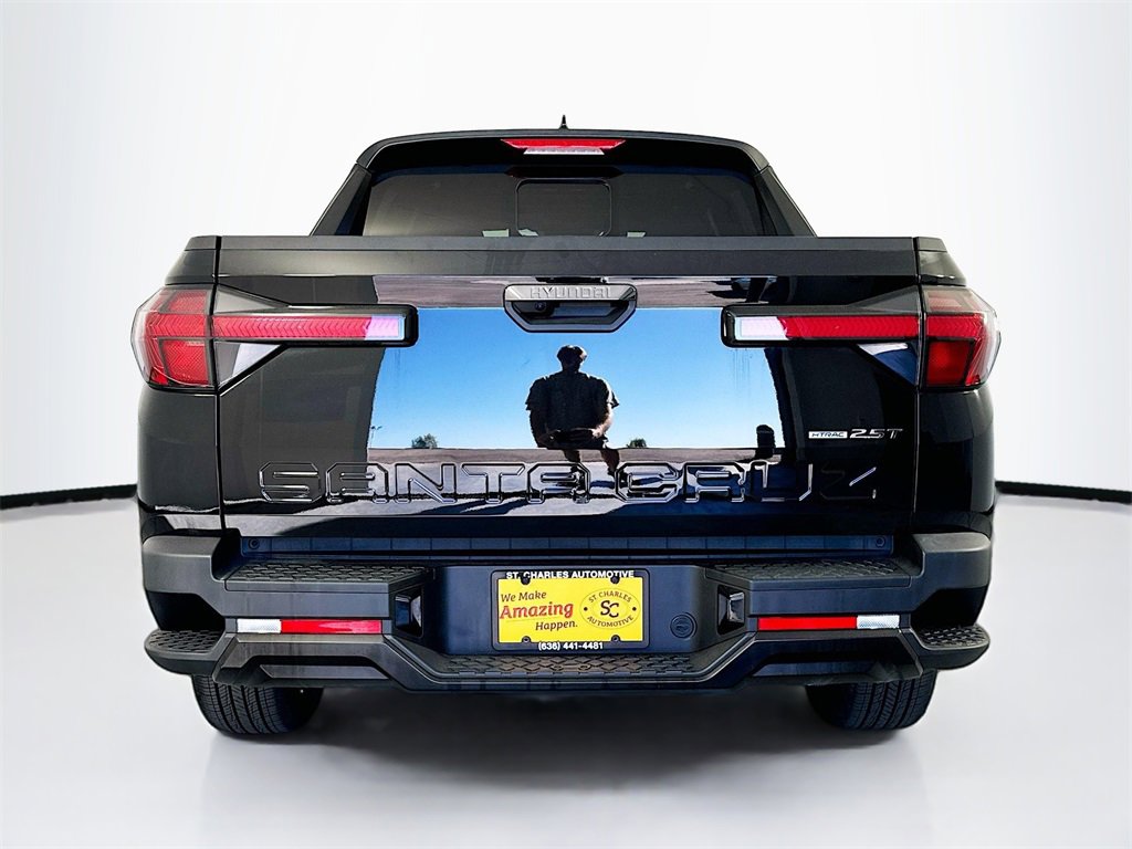 Used 2024 Hyundai Santa Cruz Night image 6