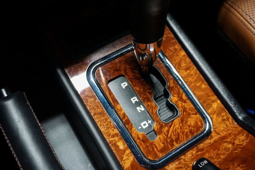 Used 2011 Mercedes-Benz G 55 AMG 4MATIC image 55