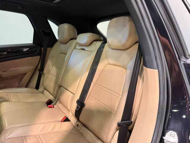 Used 2019 Porsche Cayenne AWD/4WD image 25