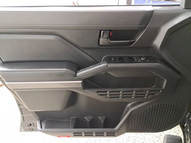 Used 2025 Toyota Tacoma SR5 image 21
