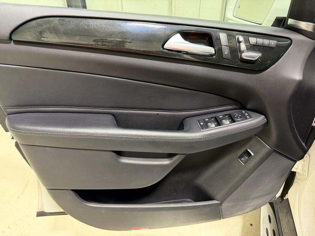 Used 2016 Mercedes-Benz GLE 350 4MATIC image 31