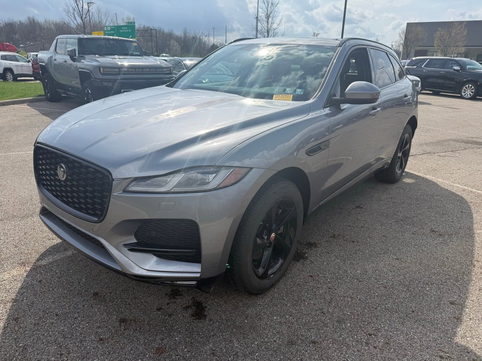 Used 2022 Jaguar F-PACE S image 1