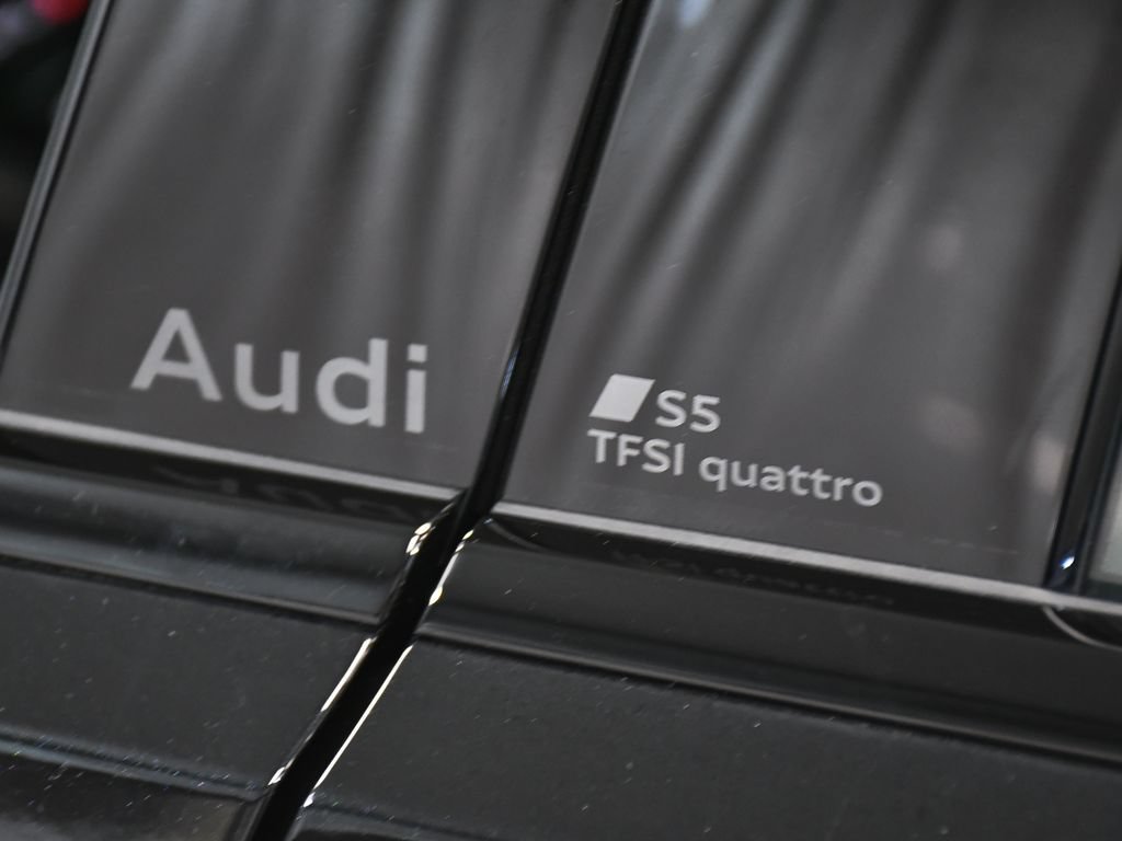 Used 2025 Audi S5 Premium Plus w/ Premium Plus Package AWD/4WD image 14