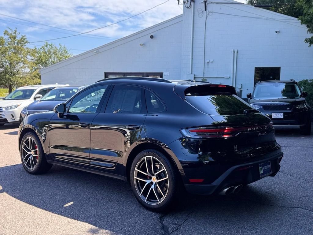 Used 2026 Porsche Macan S AWD/4WD image 3
