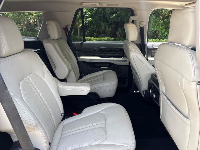 Certified 2019 Ford Expedition Platinum RWD image 30
