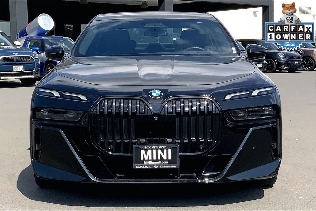 Used 2023 BMW 740i RWD image 3