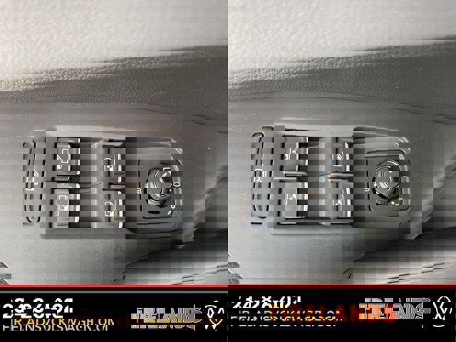 New 2026 Volkswagen Jetta SEL image 23