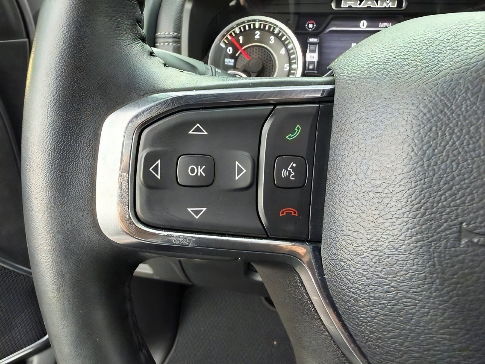 Used 2024 RAM 1500 Laramie w/ Trailer Tow Group AWD/4WD image 22