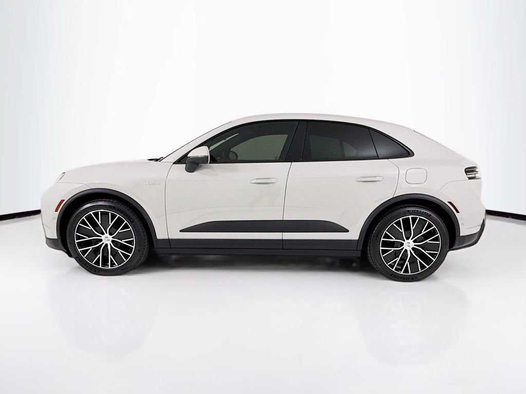 New 2026 Porsche Macan Electric image 2