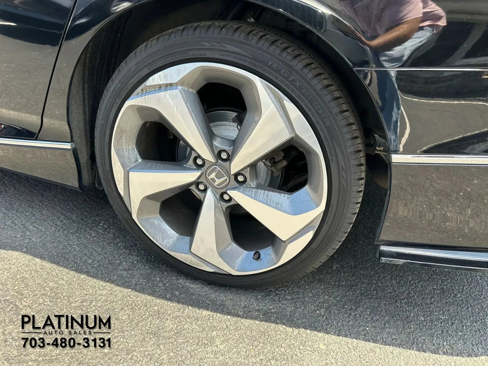 Used 2020 Honda Accord Touring image 22