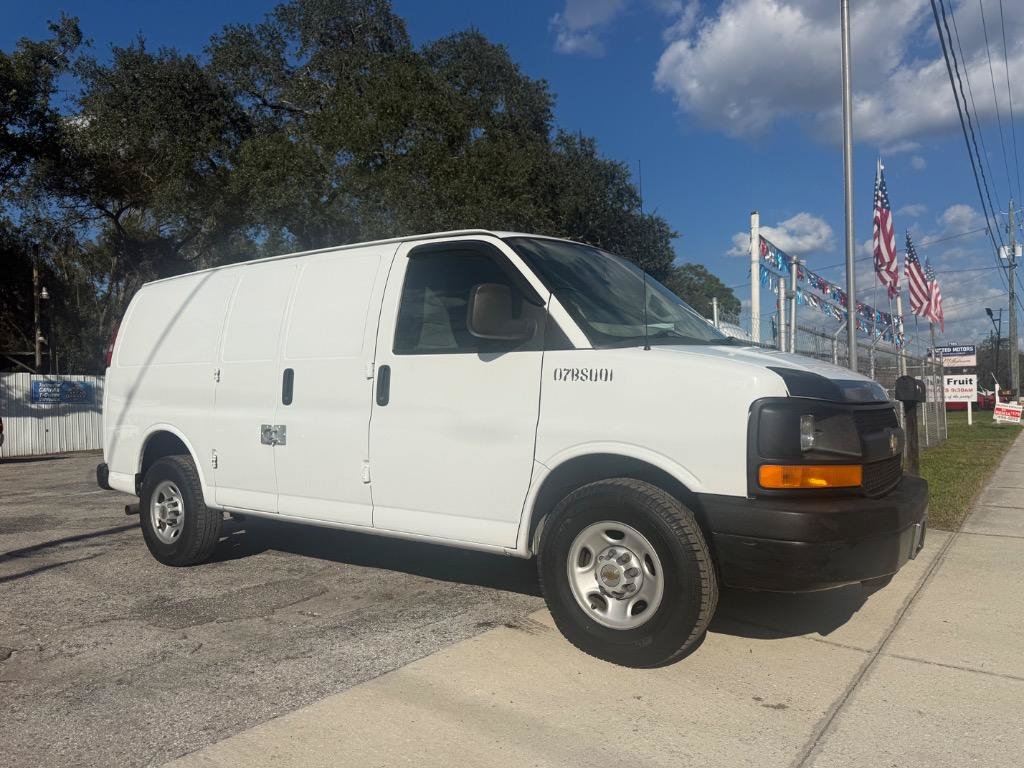 Used 2016 Chevrolet Express 2500 RWD image 1