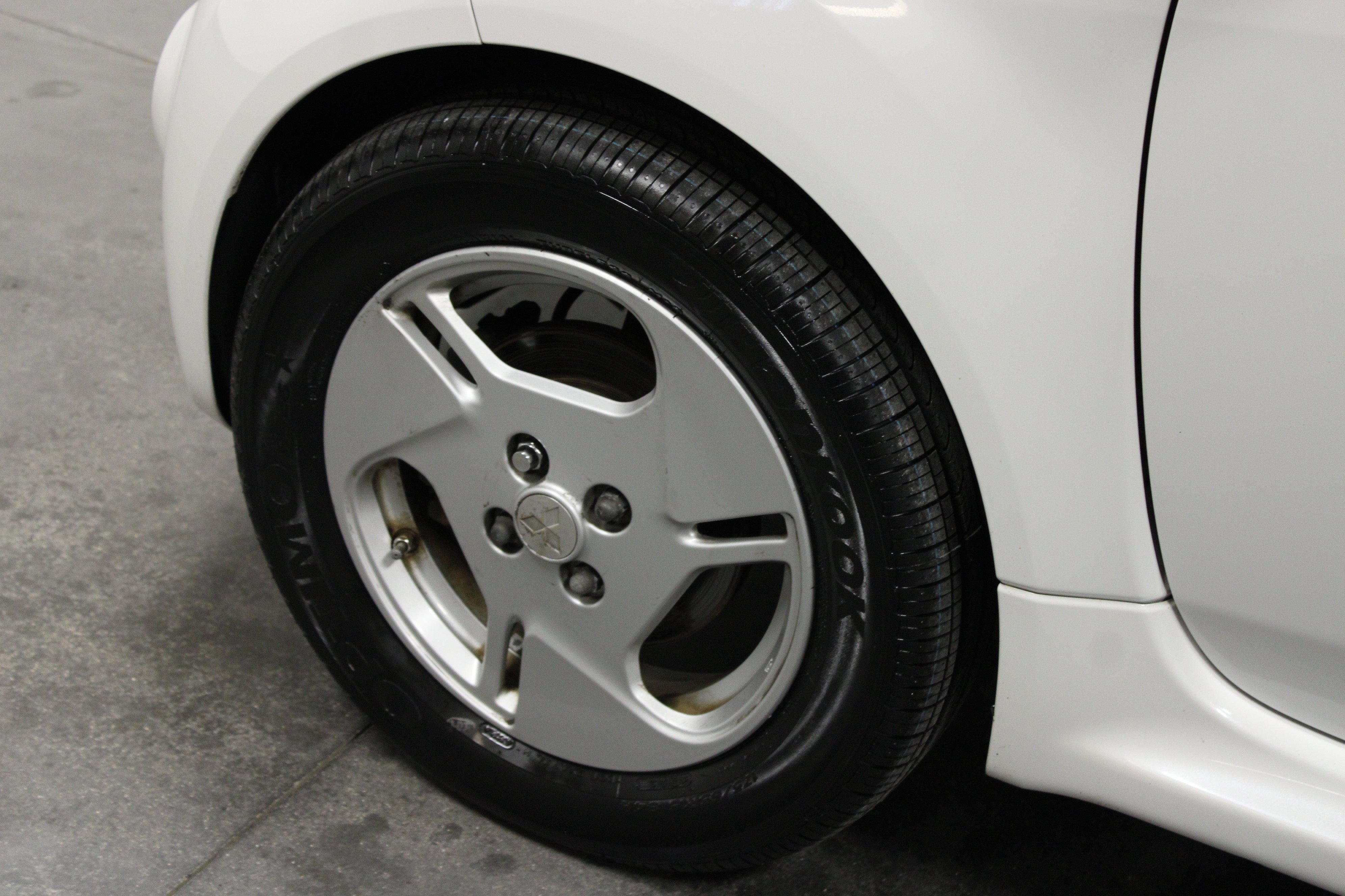Used 2012 Mitsubishi i ES RWD image 10