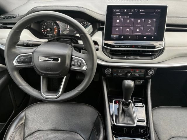 Used 2023 Jeep Compass Limited AWD/4WD image 3