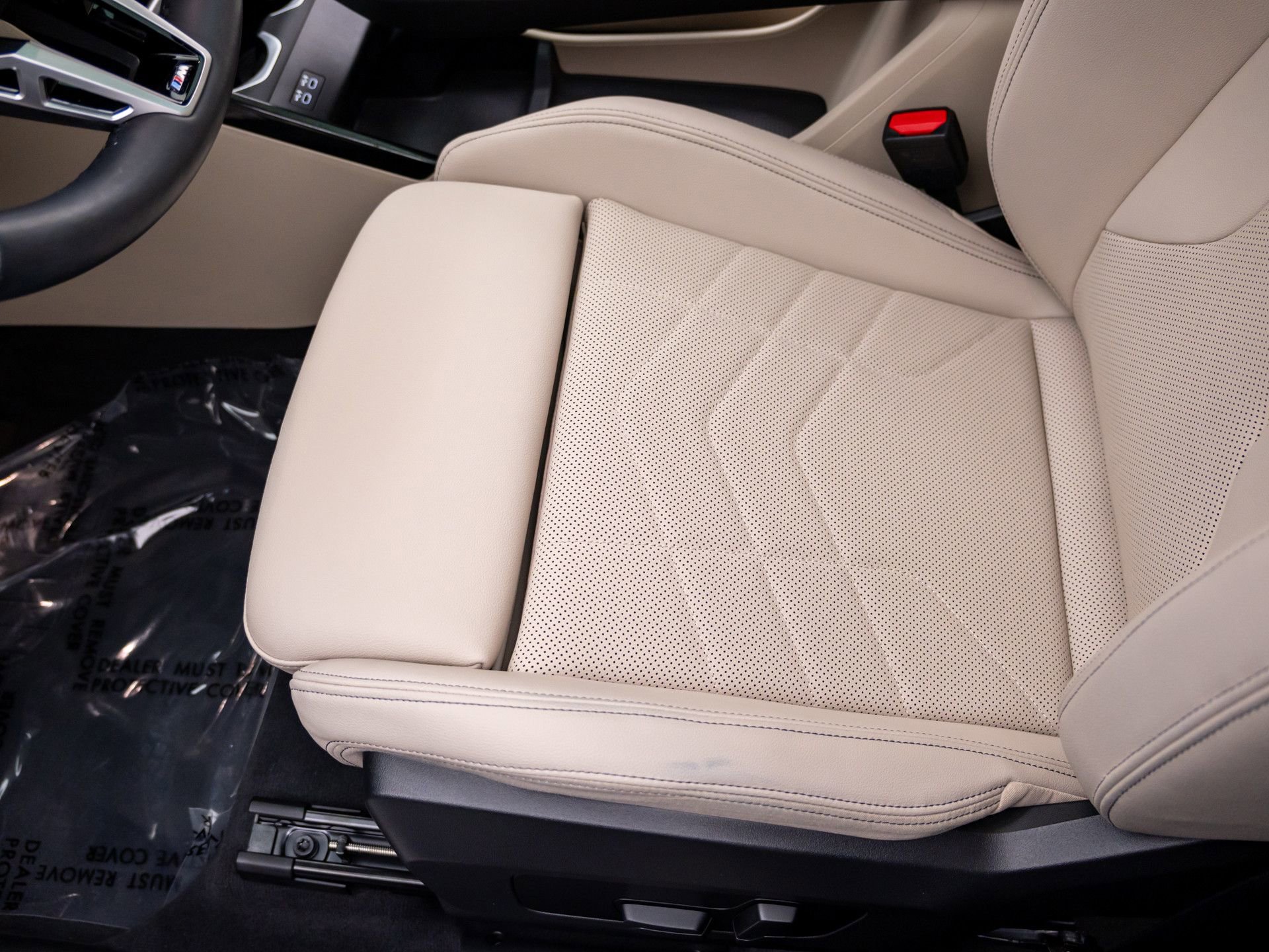 Certified 2023 BMW X1 xDrive28i w/ Premium Package image 15