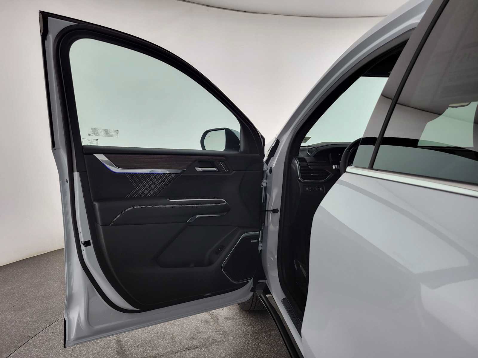 New 2027 GMC Acadia Denali AWD/4WD image 21