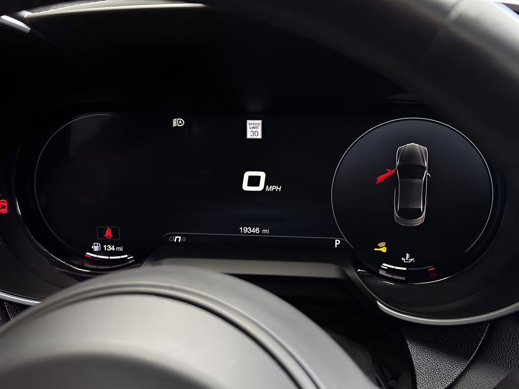 Used 2024 Alfa Romeo Giulia Ti image 18