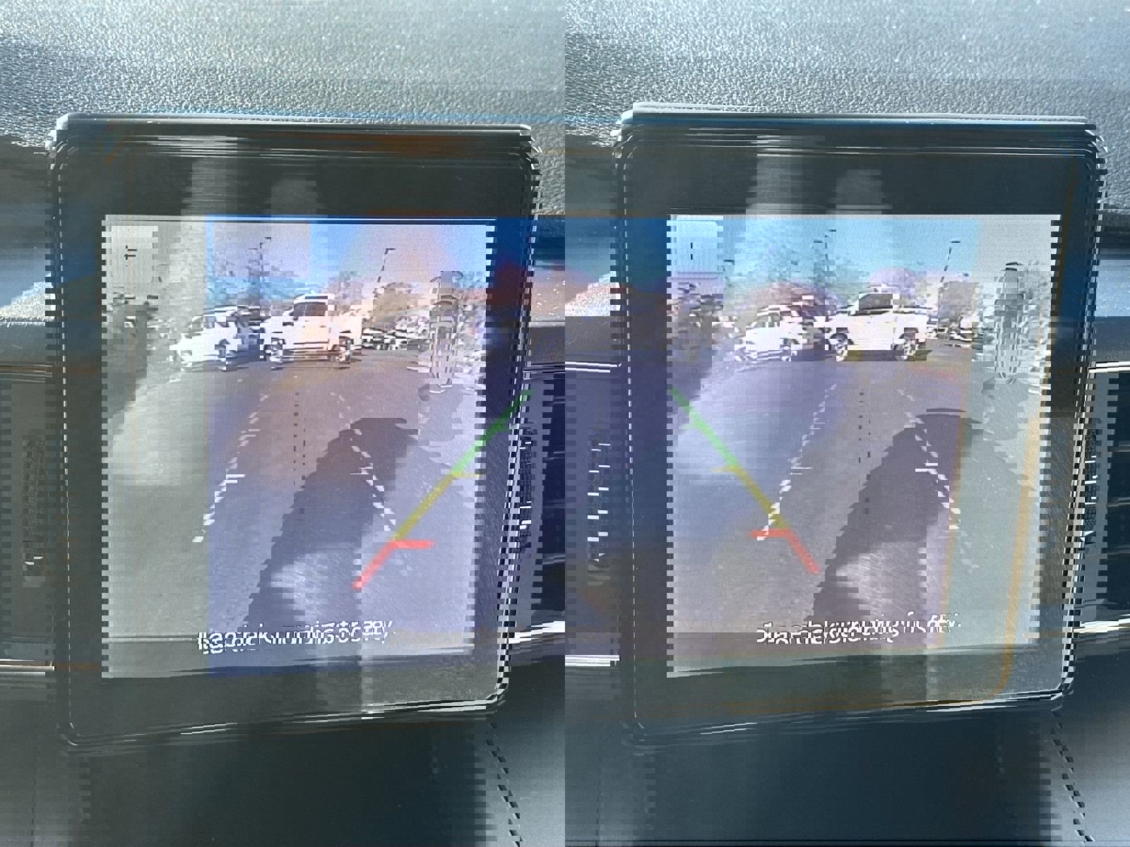 Used 2021 Ford Explorer XLT w/ Equipment Group 202A image 27