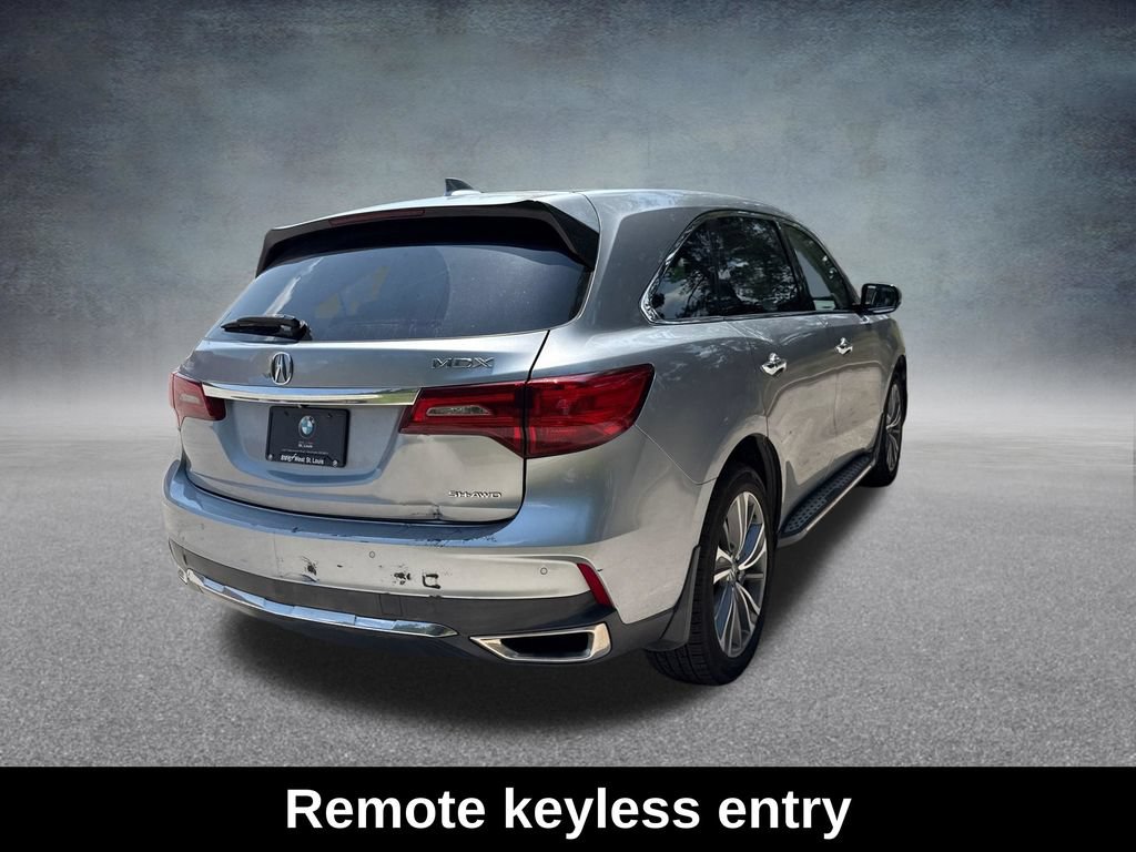 Used 2017 Acura MDX w/ Technology Package AWD/4WD image 5