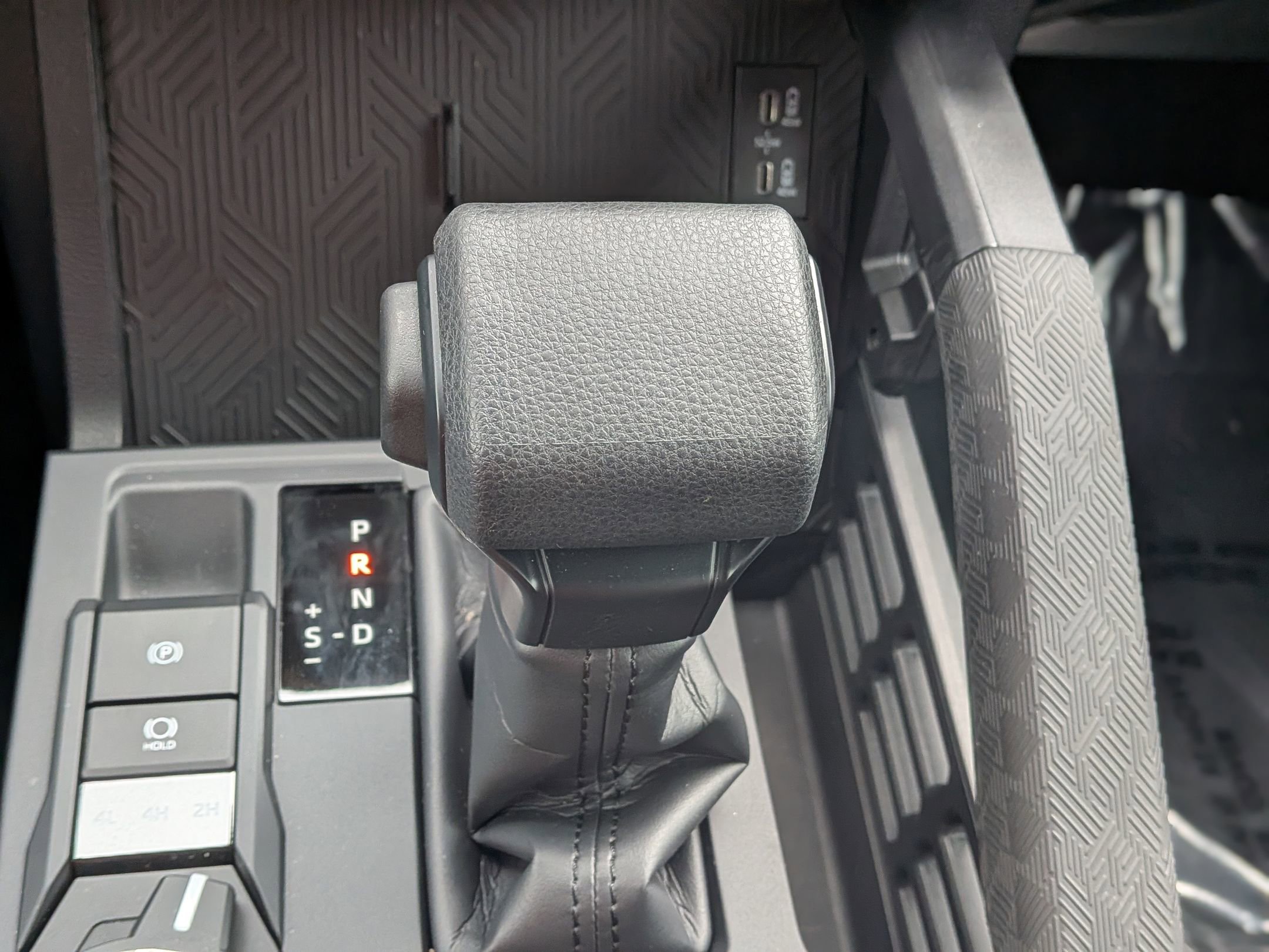 Used 2025 Toyota Tacoma SR image 30