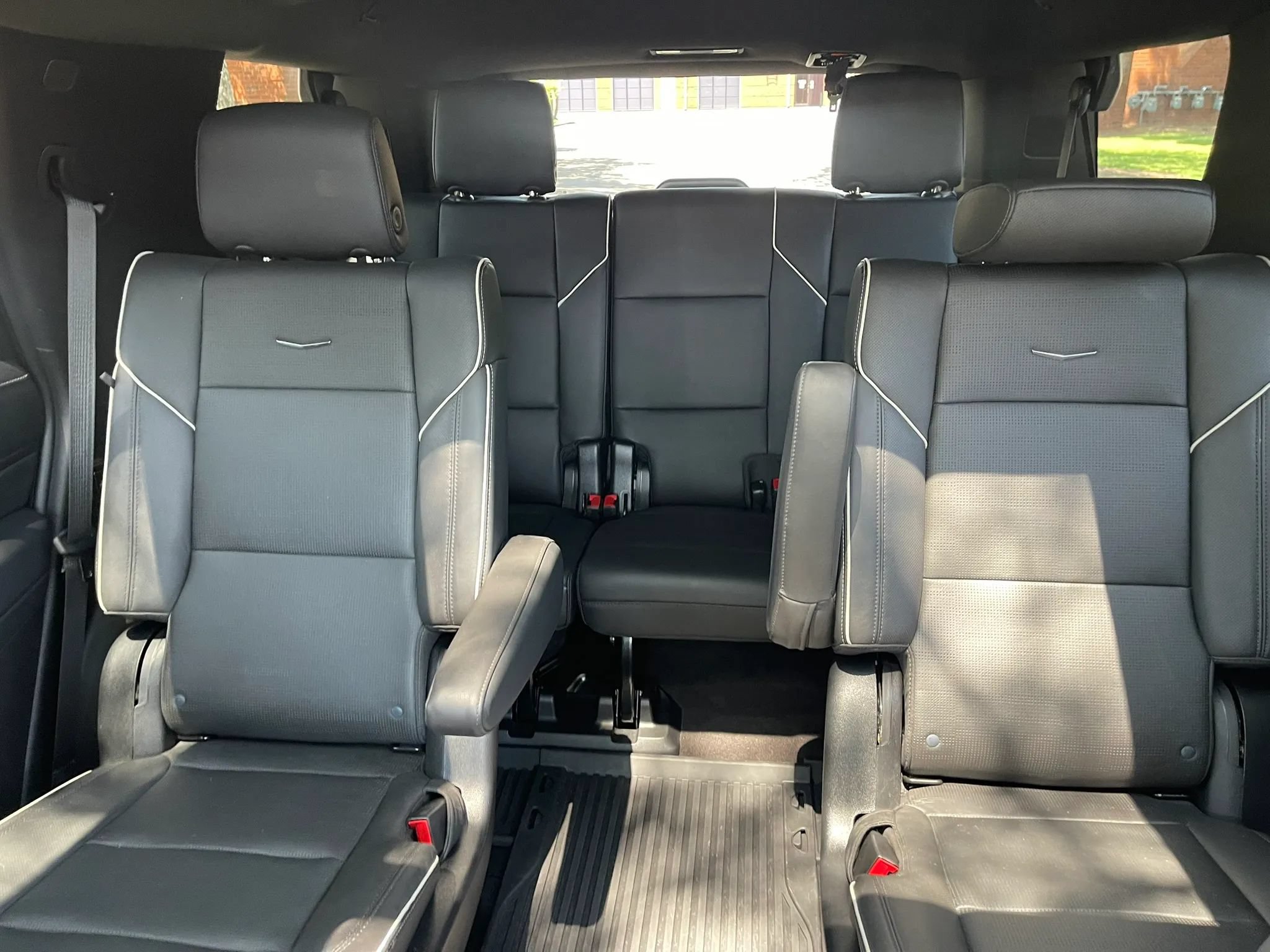 Used 2023 Cadillac Escalade Sport w/ Touring Package AWD/4WD image 16