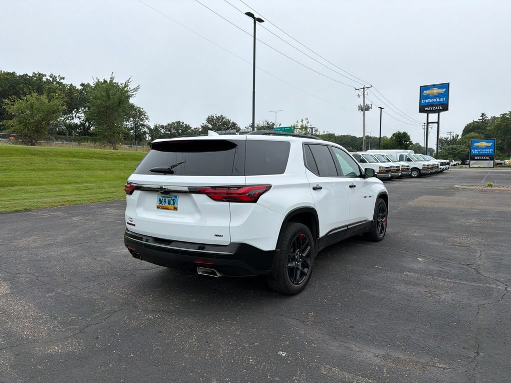 Used 2022 Chevrolet Traverse Premier w/ Redline Edition AWD/4WD image 33